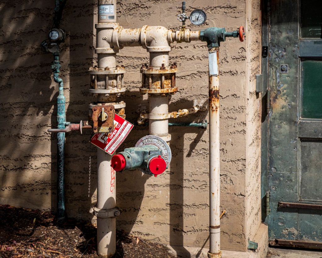 high water pressure damage to pipes - High Water Pressure: Why It's Secretly Damaging Your Pipes