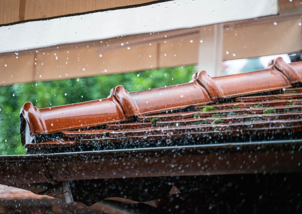 roof plumbing Gold Coast what is it - Roof Plumbing Gold Coast: What It Is & When You Need It