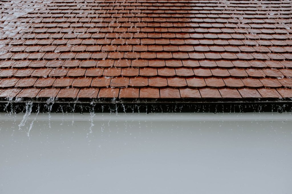 gutters overflowing causes Gold Coast - Why Your Gutters Are Overflowing: Causes & Fixes for Gold Coast Homeowners
