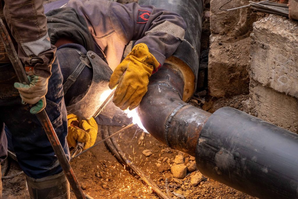pipe relining vs pipe replacement - Pipe Relining vs Pipe Replacement: Which Repair Method Do You Need?